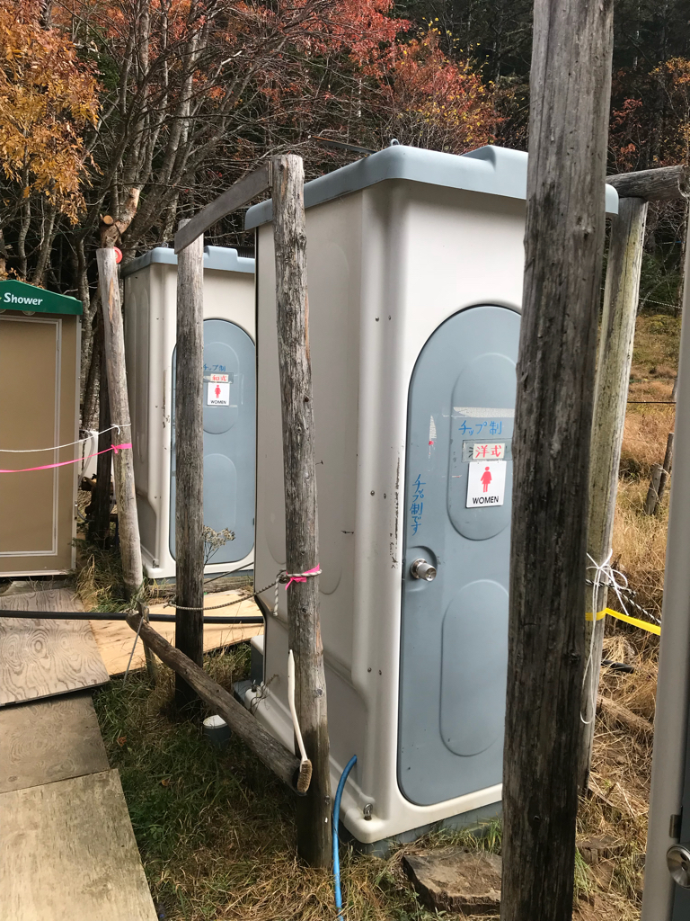 南御室小屋の山トイレ写真3