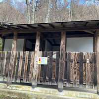 常念岳、蝶ヶ岳　三股登山口の登山トイレ