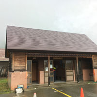 雨飾山 雨飾高原登山口の登山トイレ