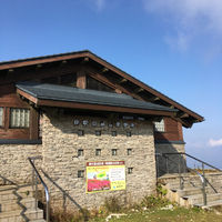 伊吹山頂公衆便所の登山トイレ