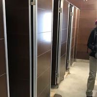 筑波山 男体山 山頂 ケーブルカー駅の登山トイレ